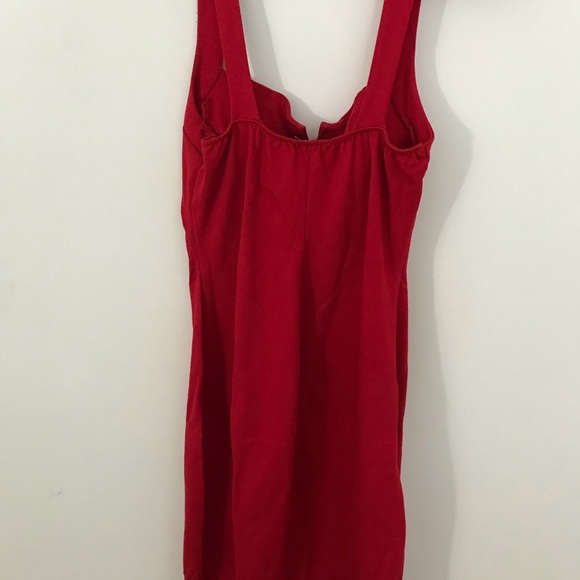 Red dress - Picture 2 of 2